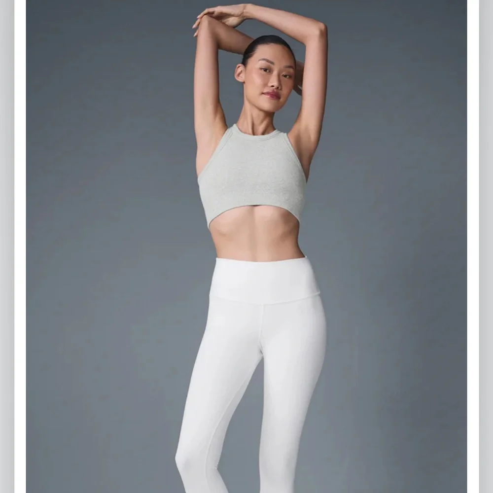 Seamless Delight High Neck Bra - Picture 2 of 7